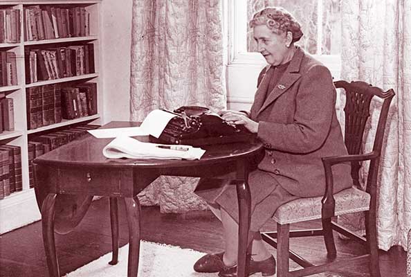 Imagen principal del artículo Agatha Christie: lógica, ciencia y mucho veneno