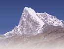 Imagen principal del artículo El Everest: aventura, reto y ciencia